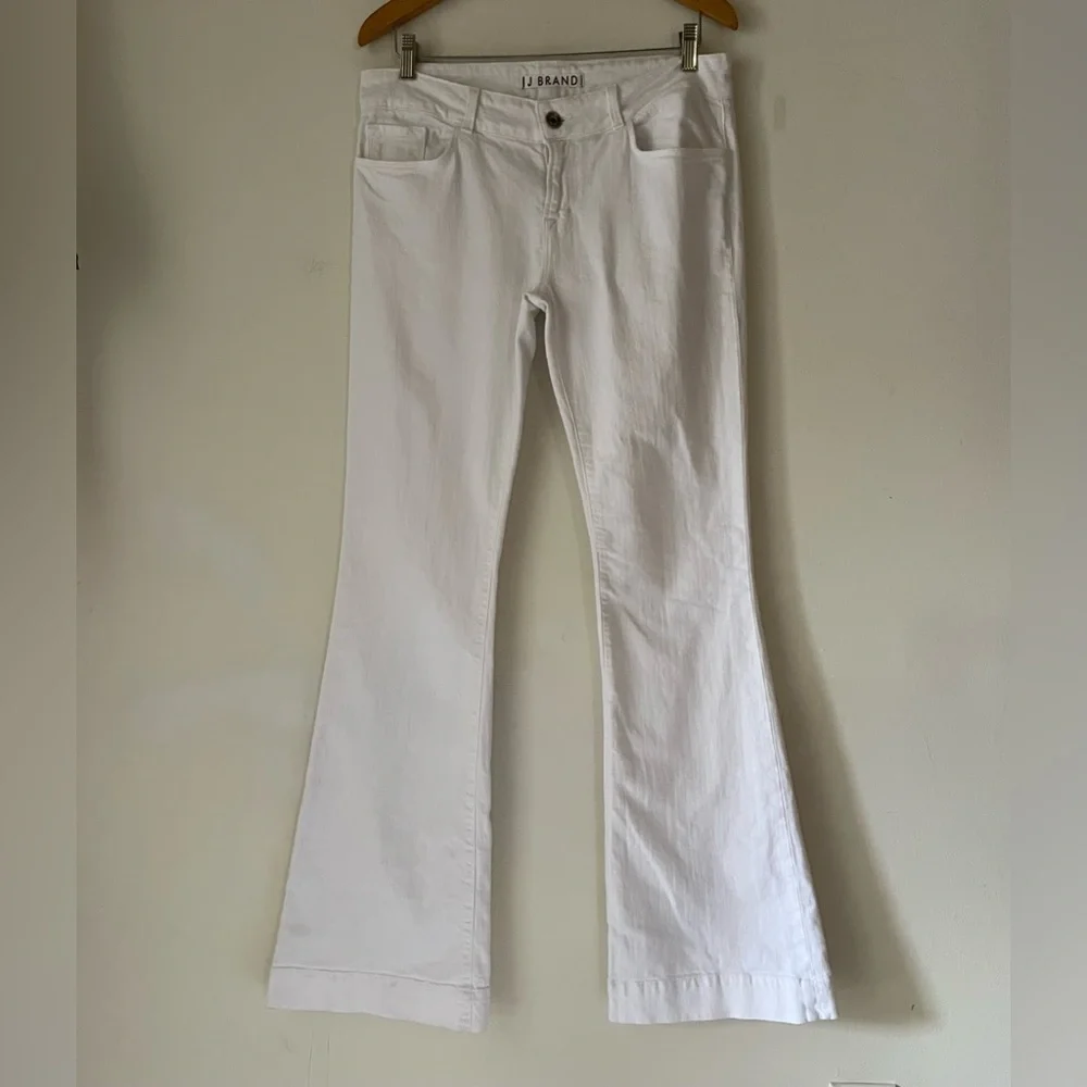 J Brand White Love Story Low Rise Flare Women’s Sz 32 Jeans